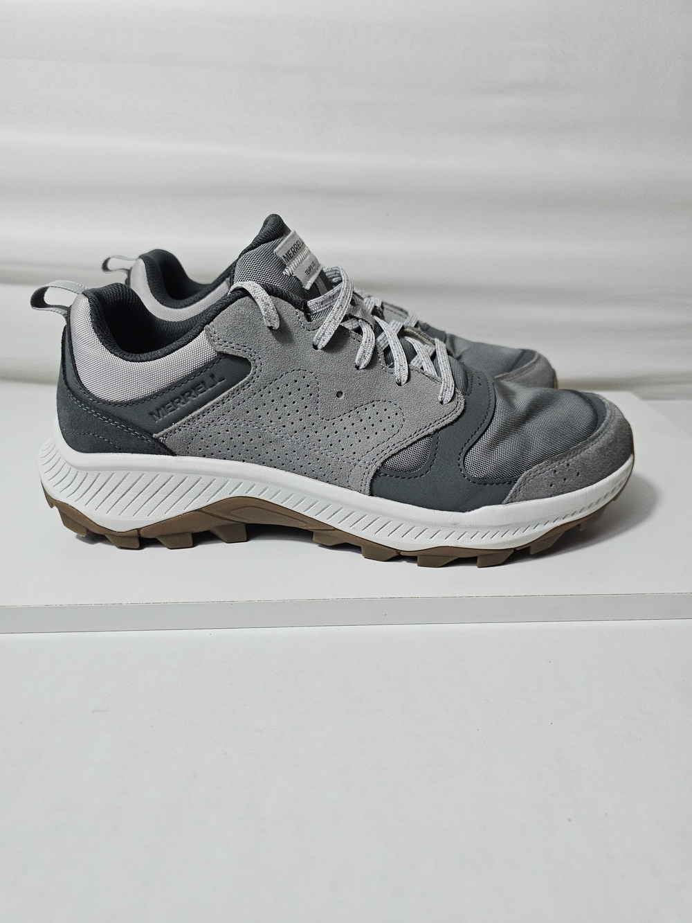 Merrell Tempo Sol Trail Sneakers Size 11.5 Mens Alloy Gray